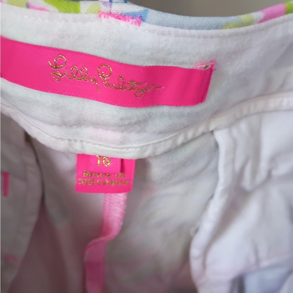 Lilly Pulitzer Shorts 16